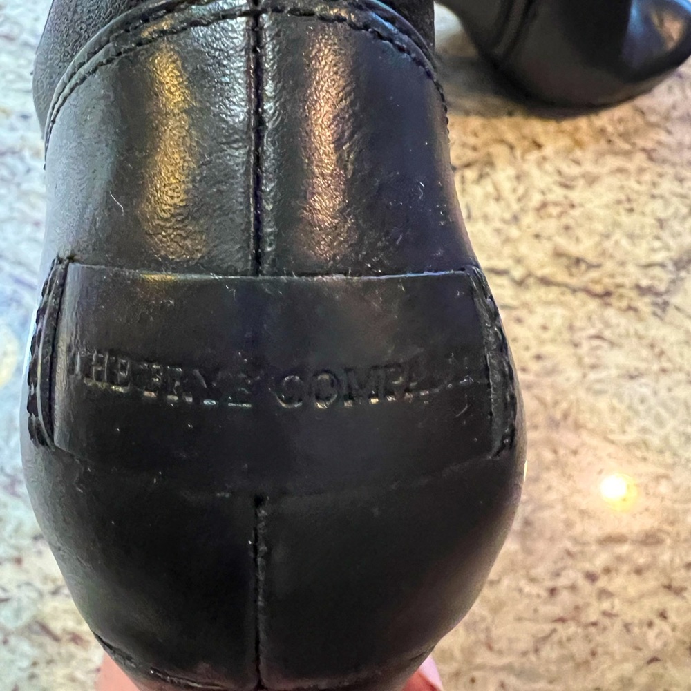 Frye ankle boots!!